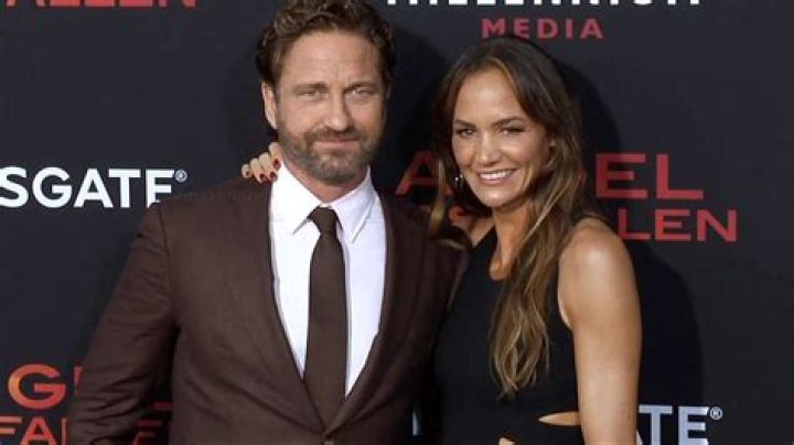 300 Star Gerard Butler And Real Estate Developer Morgan Brown Split Up After 6 1/2 Years Of Dating
