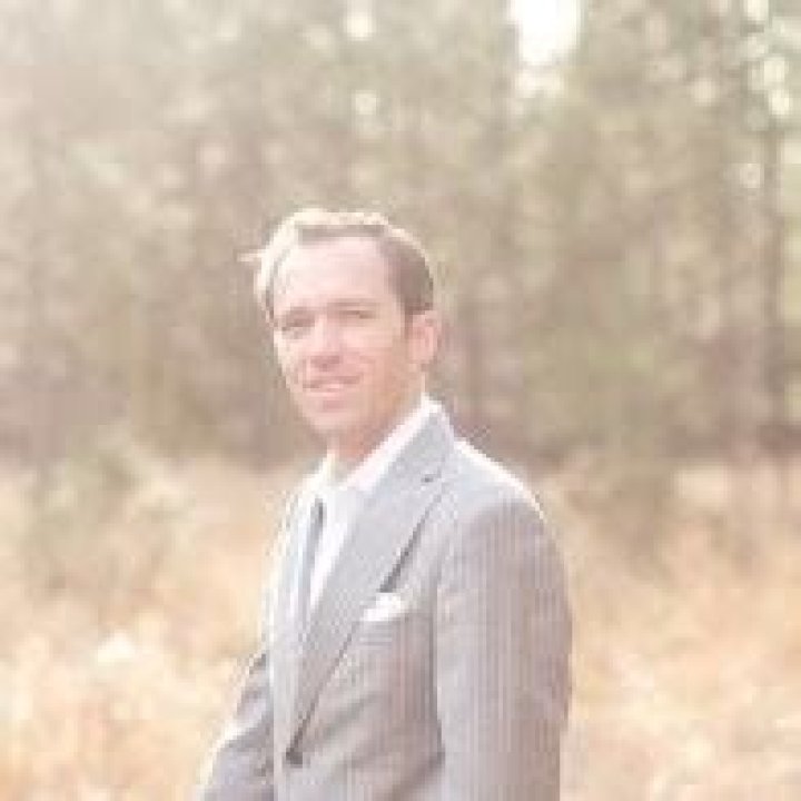 Dr. Aaron Moos, MD – Boise, ID