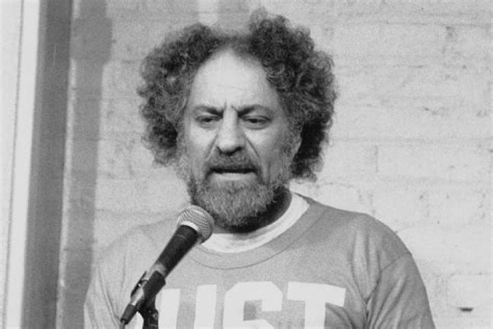 Abbie Hoffman Biography - Facts, Childhood, Family Life & Achievements