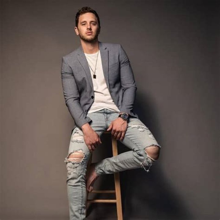 Adam Aalderks Height, Weight, Net Worth, Age, Birthday, Wikipedia, Who, Nationality, Biography