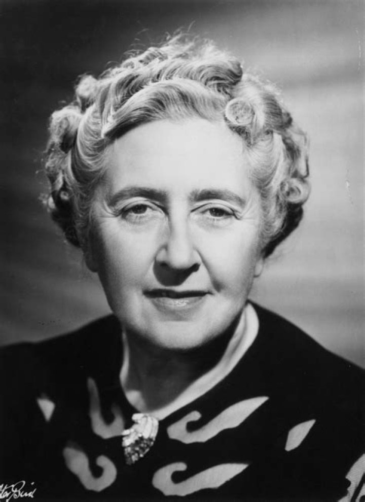 Agatha Christie Biography - Facts, Childhood, Family Life & Achievements