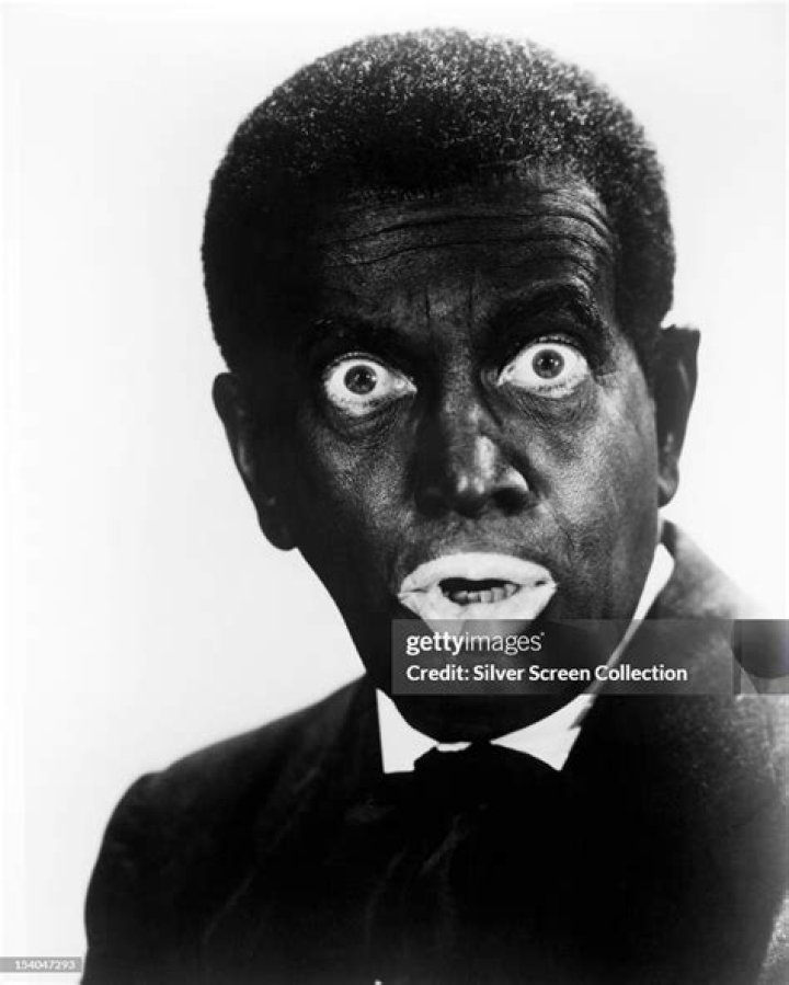 Al Jolson Biography - Facts, Childhood, Family Life & Achievements