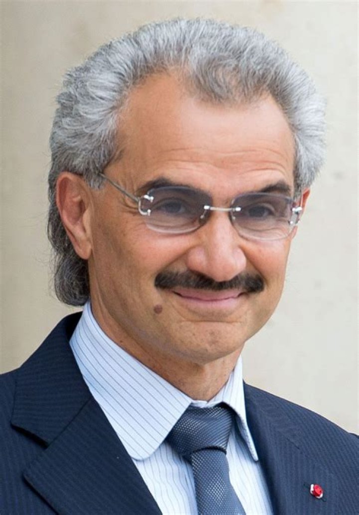 Al-Waleed Bin Talal Biography - Childhood, Life Achievements & Timeline