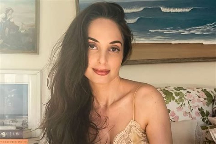 Alexa Ray Joel Biography - Facts, Childhood, Family Life & Achievements