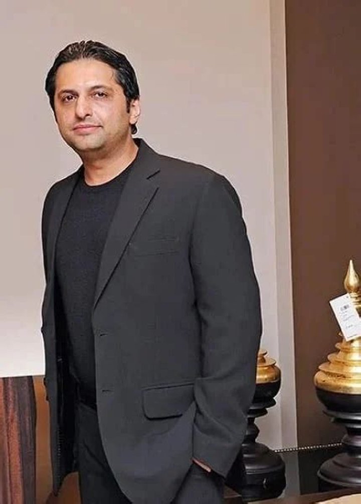 
Amaan Furniturewala Height, Weight, Net Worth, Age, Wiki, Who, Instagram, Biography 