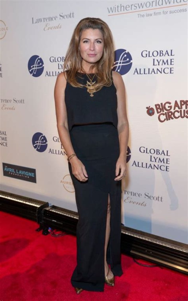 20 Amazing Bodies of Joanna Gaines and Home Remodeling Show Stars