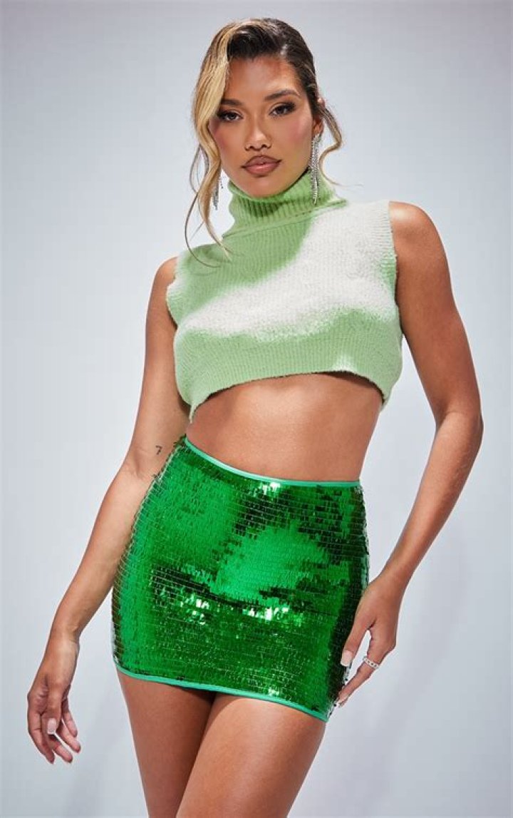 Ammika Harris Shows A Lot Of Skin In This Cute Sequin Skirt And Tiny White Top – Check Out Her Fire Photos!