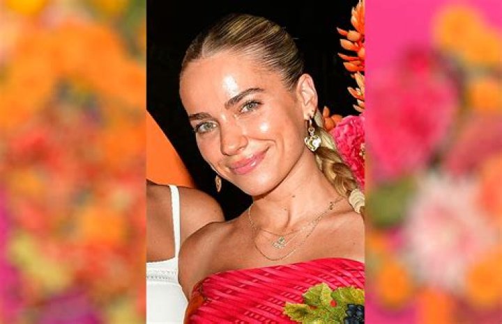 Amparo Noguera Height, Weight, Net Worth, Age, Birthday, Wikipedia, Who, Nationality, Biography
