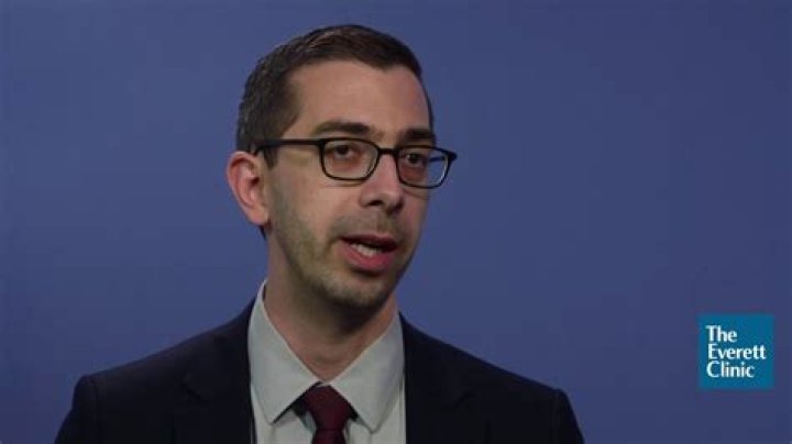 Dr. Andrew Pastor, MD – Shoreline, WA