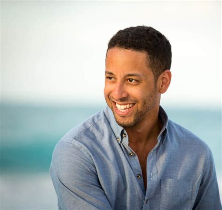 Antonio Cayonne Height, Weight, Net Worth, Age, Birthday, Wikipedia, Who, Nationality, Biography