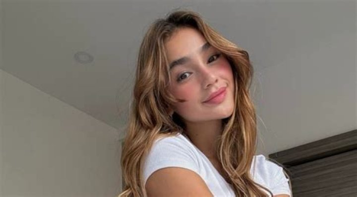 Anyimar Valentina Height, Weight, Net Worth, Age, Birthday, Wikipedia, Who, Instagram, Biography