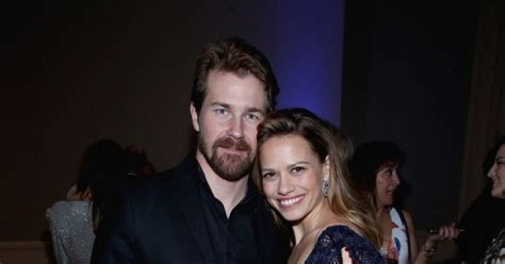 Are Josh Kelly and Bethany Joy Lenz still dating?