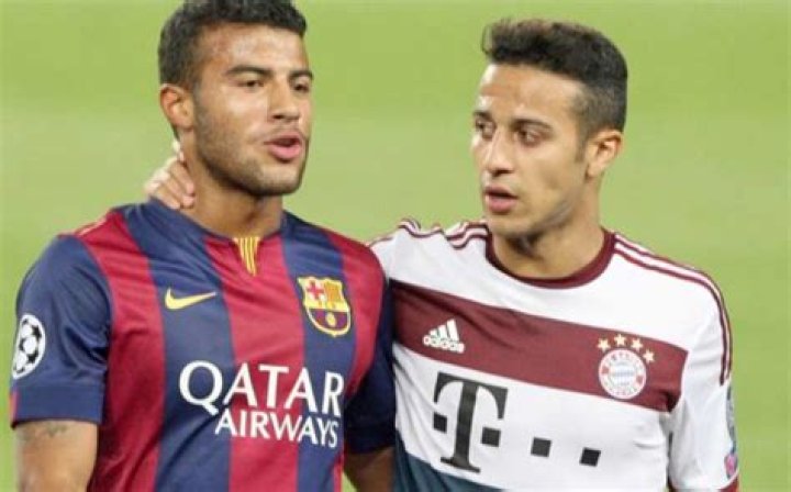 Are Rafinha and Thiago Alcantara brothers?