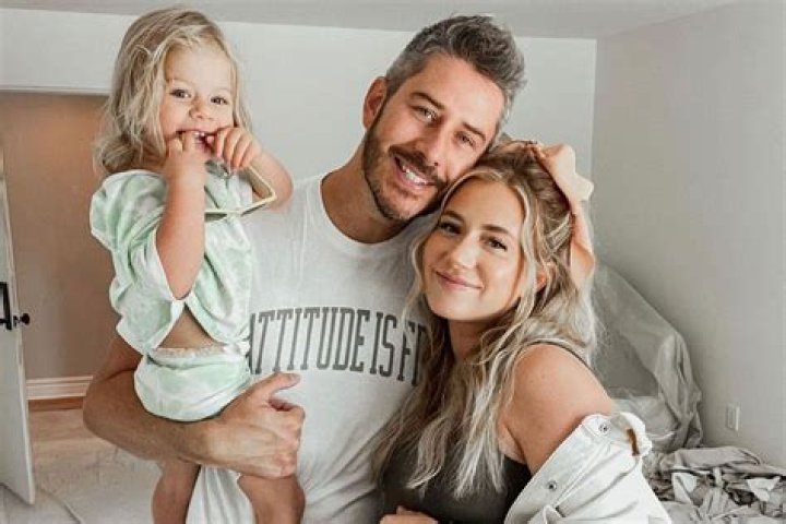 Arie Luyendyk Jr. And Lauren Burnham Happy To Have Both Twins At Home Now After The Baby Girl Experienced Health Problems
