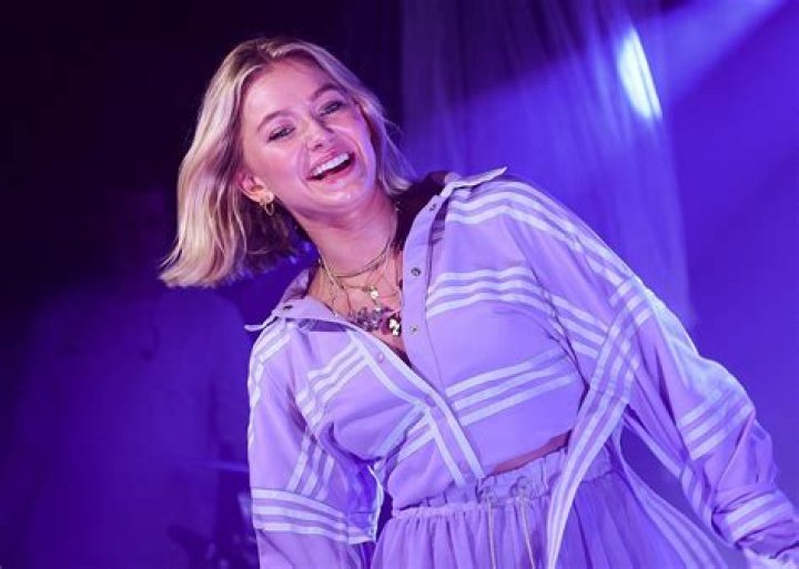 Astrid S Biography - Facts, Childhood, Family Life & Achievements