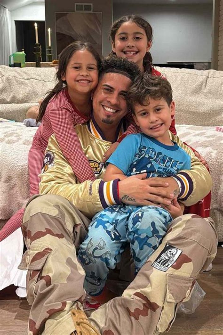 Austin McBroom’s Parents: Meet His Dad Allen McBroom and Mom Michole