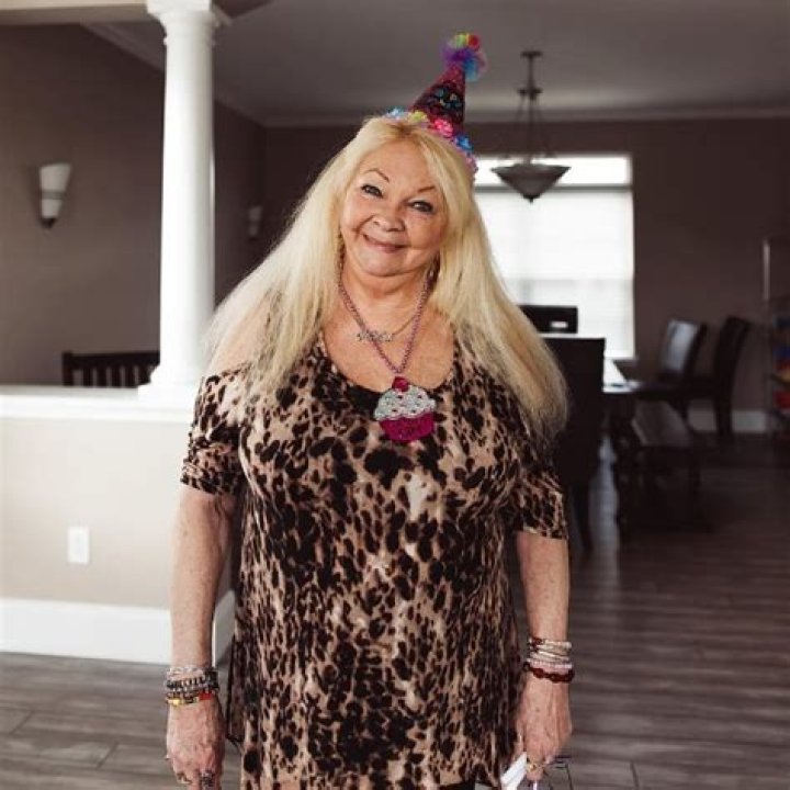 
Badass Grandmom Height, Weight, Net Worth, Age, Birthday, Wikipedia, Who, Nationality, Biography 