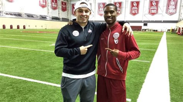 How tall is Baker Mayfield?