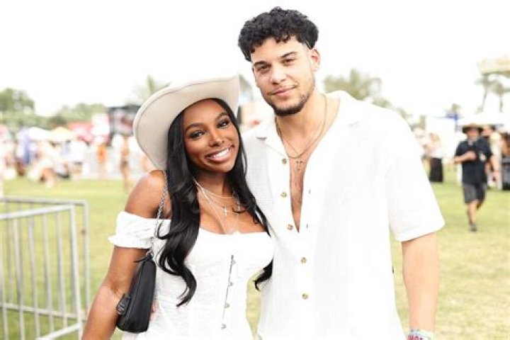 
#BBNaijaS7: Groovy Opens Up About Moving On From Beauty 