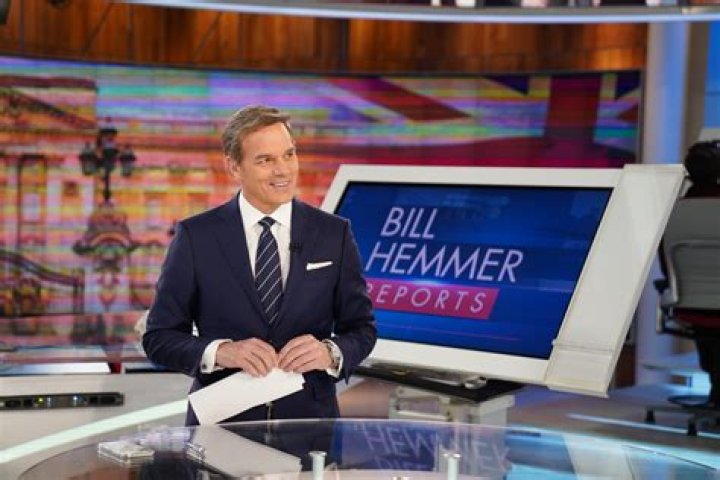 Bill Hemmer Biography - Facts, Childhood, Family Life & Achievements