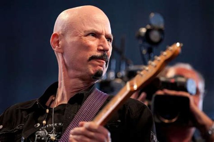 Bob Kulick The 70-Year-Old Part-Time Guitarist For Kiss Passes Away