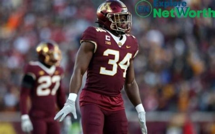 Boye Mafe age, height, ethnicity, family, college, 40 time, draft, trade, net worth, Instagram