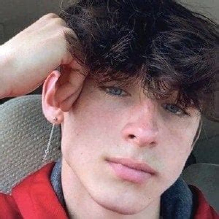 Brad Schemmel – Bio, Facts, Family Life, Career