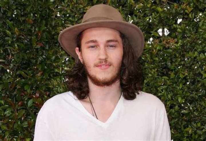 Braison Cyrus Height, Weight, Net Worth, Age, Birthday, Wikipedia, Who, Nationality, Biography