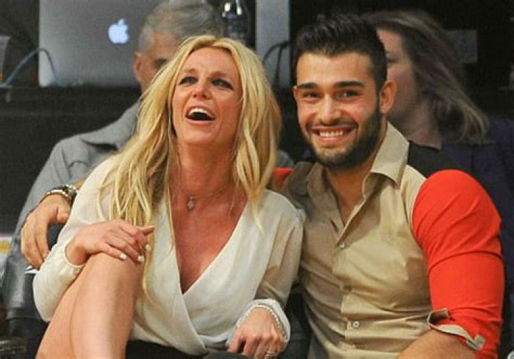 Britney Spears’ Family Bans Her From Marrying BF Sam Asghari, Dad Jamie Thinks He’s Just After Her Fortune