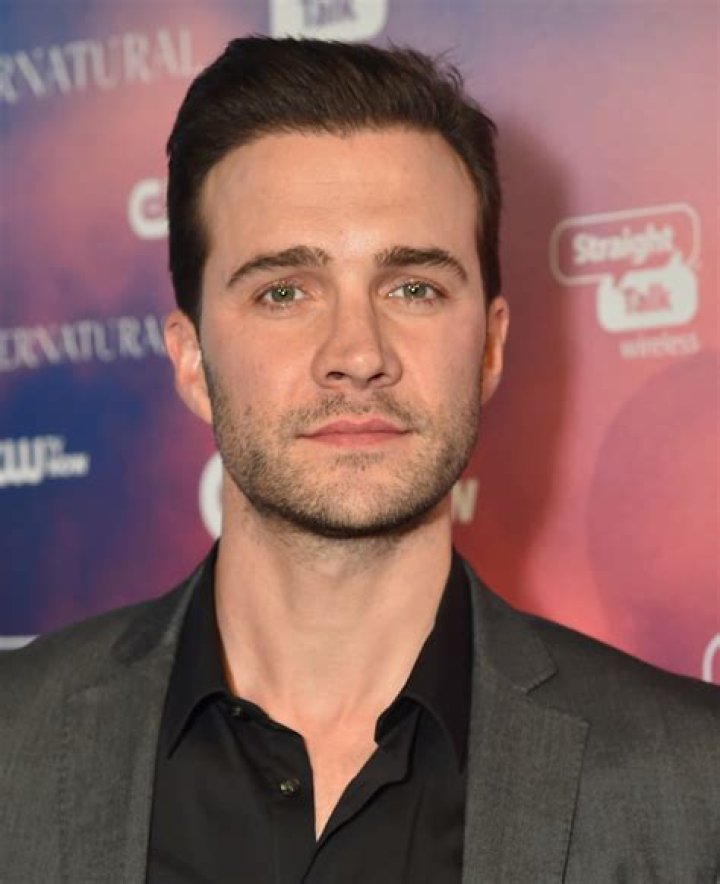 Bryan Gil Height, Weight, Net Worth, Age, Birthday, Wikipedia, Who, Nationality, Biography
