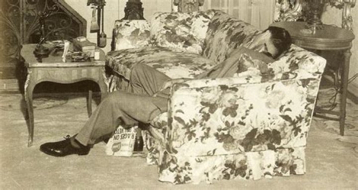 Bugsy Siegel Biography - Facts, Childhood, Family Life & Achievements