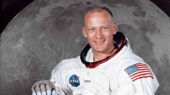 Buzz Aldrin Height, Weight, Net Worth, Age, Birthday, Wikipedia, Who, Nationality, Biography