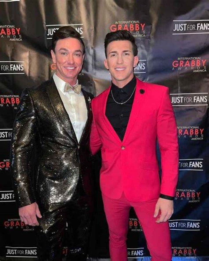 Cade Maddox Wiki, Bio, age, height, girlfriend, family, photos, videos, net worth