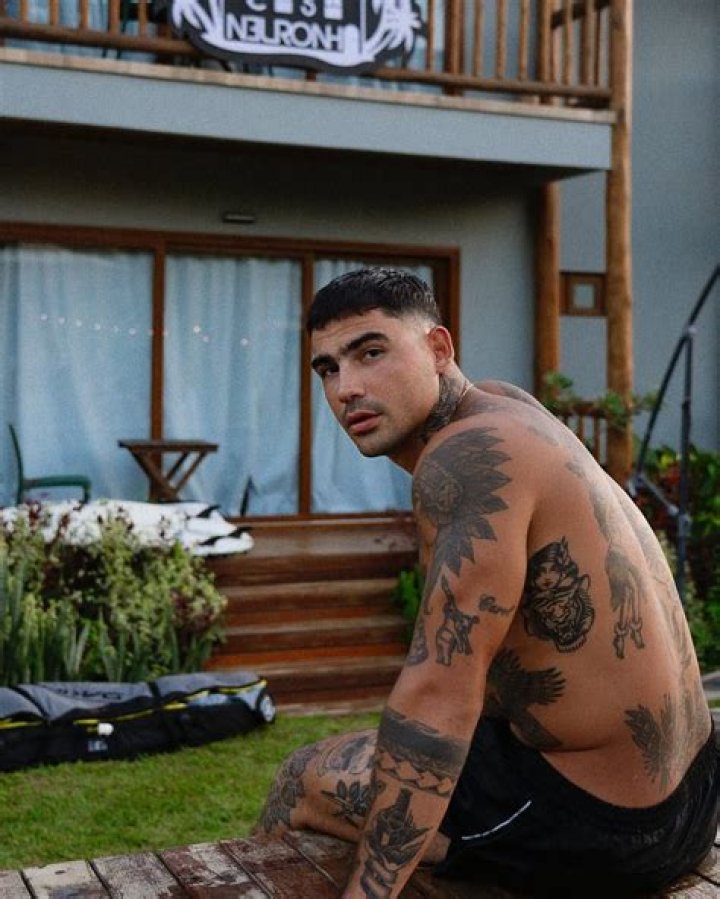 Actor Caio Cabral Wiki, Dudu, Height, Age & Girlfriend