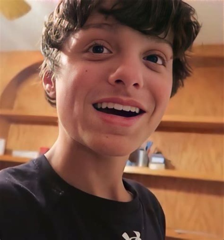 Caleb Logan Leblanc Biography - Facts, Childhood, Family Life & Achievements