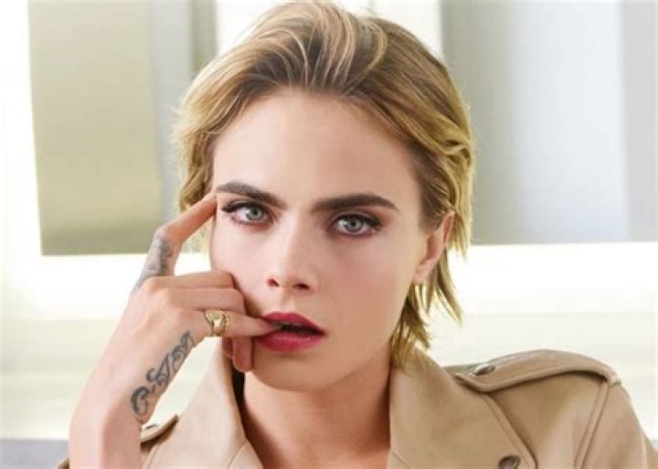 Cara Delevingne Talks Love For Ashley Benson — Says She’s The Luckiest Girl In The World