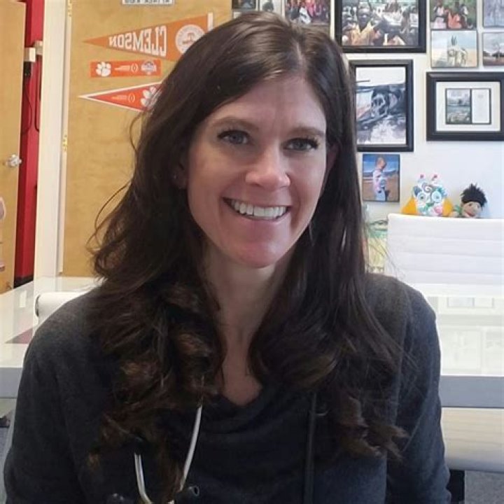 Dr. Carey Gully, MD – Seneca, SC