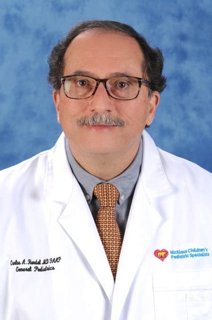 Dr. Carlos Handal-Saca, MD – Hialeah, FL