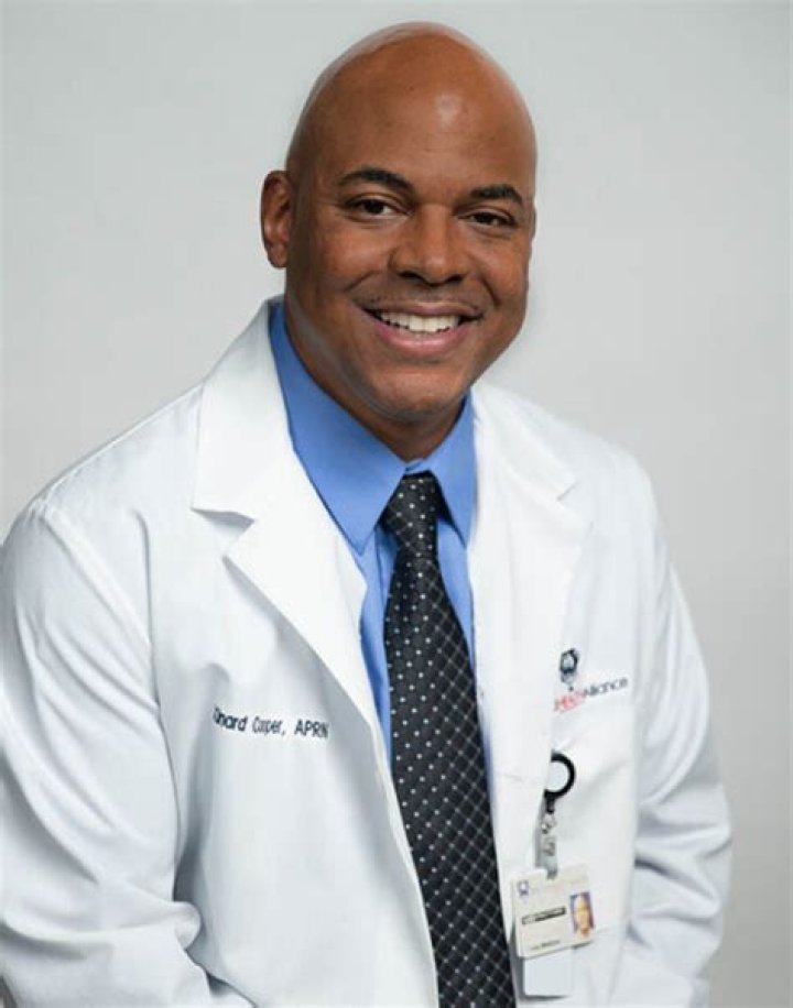 Dr. Carlos Woodward, MD – Melbourne, FL