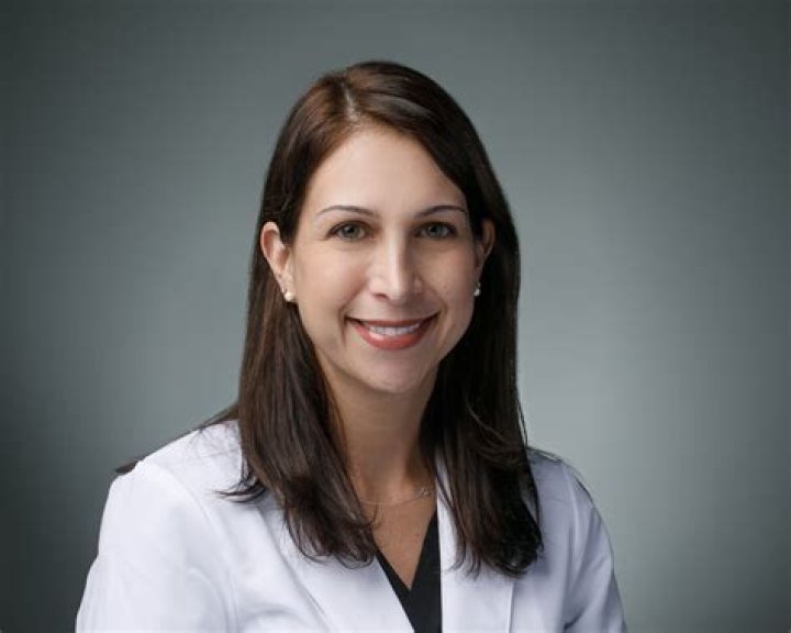 Dr. Caroline Geer, MD – Phoenix, AZ