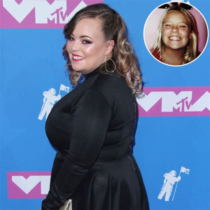 
Catelynn Lowell Height, Weight, Net Worth, Age, Birthday, Wikipedia, Who, Nationality, Biography 