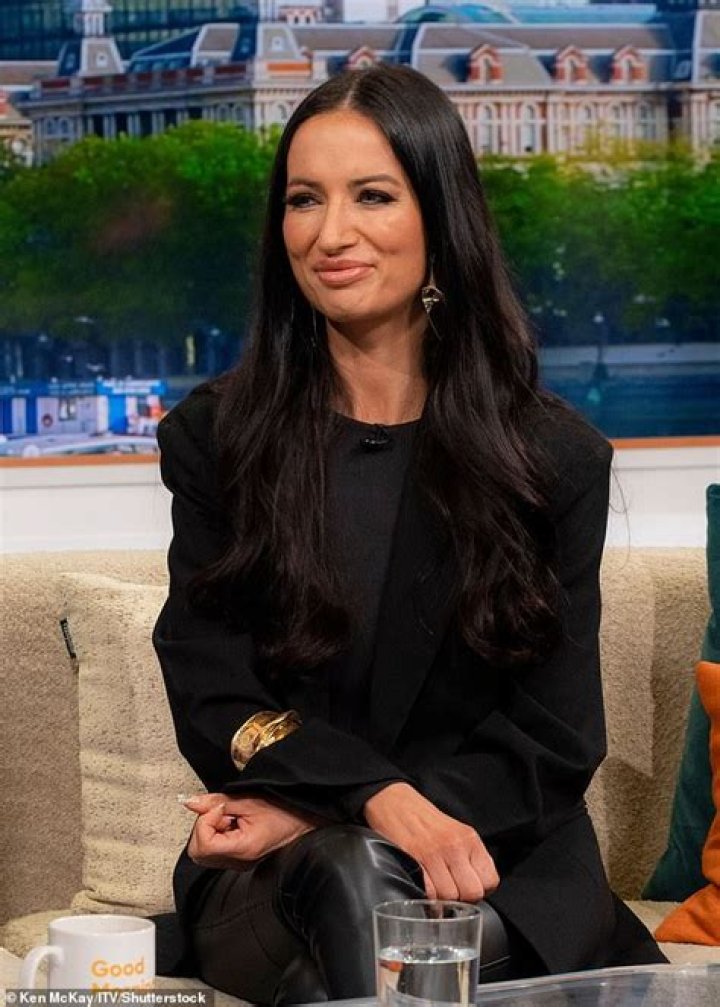 Chantelle Houghton Height, Weight, Net Worth, Age, Birthday, Wikipedia, Who, Instagram, Biography