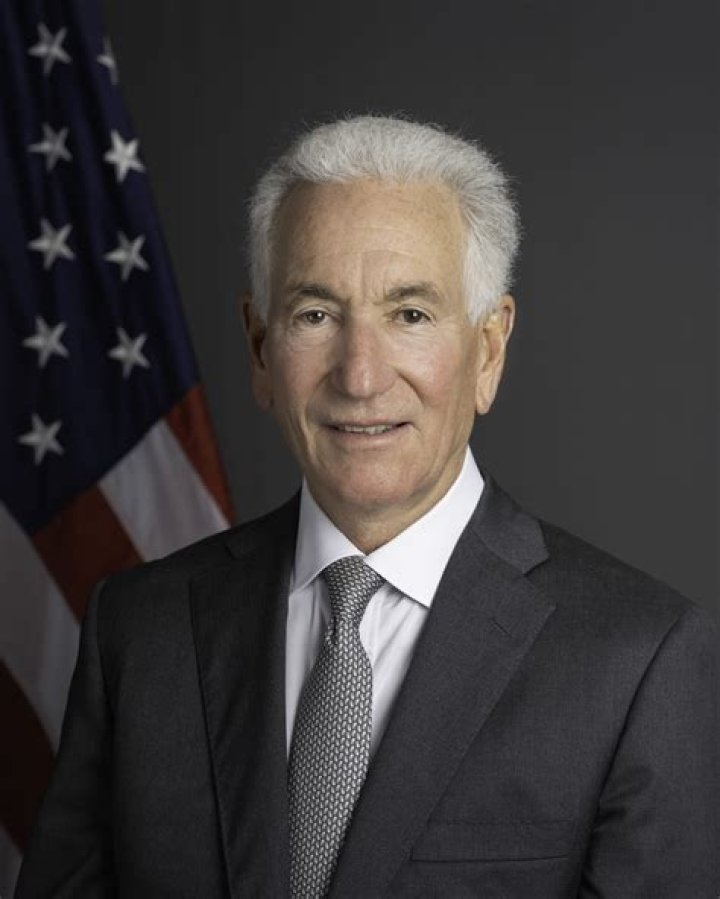 Charles Kushner Height, Weight, Net Worth, Age, Wiki, Who, Instagram, Biography