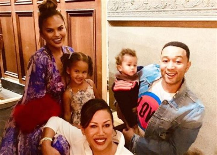Chrissy Teigen Shares Family Photo As Jenna Fischer Responds To Her Viral Tweet About Pam And Jim Getting Divorced