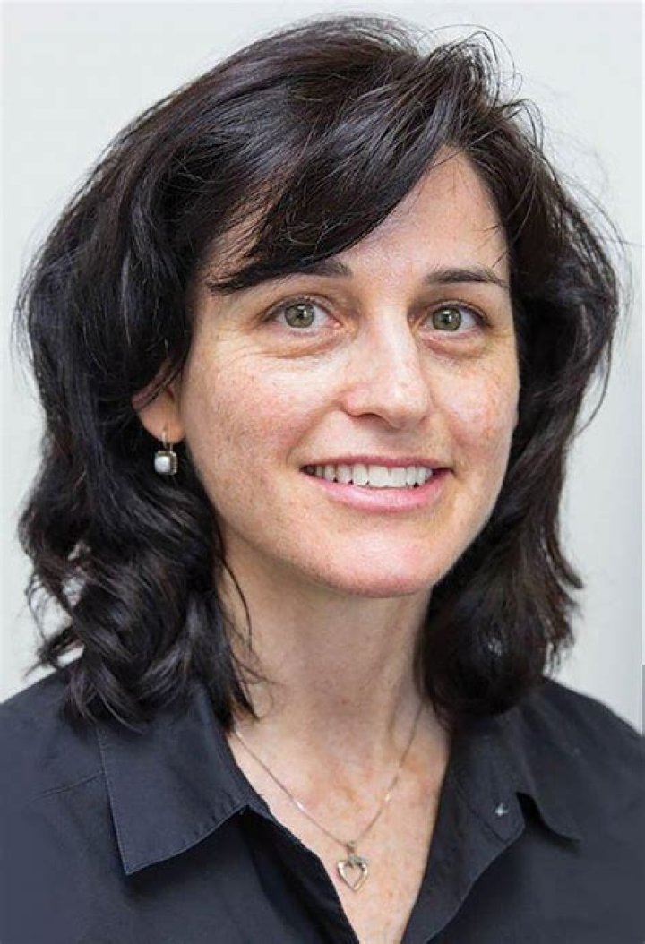 Dr. Christine (Dempsey) Donahue, MD – Worcester, MA