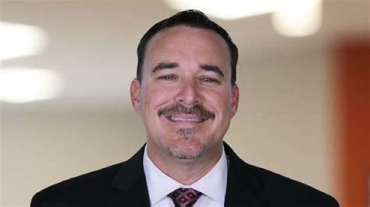 Dr. Christopher Smelser, DO – Crane, IN
