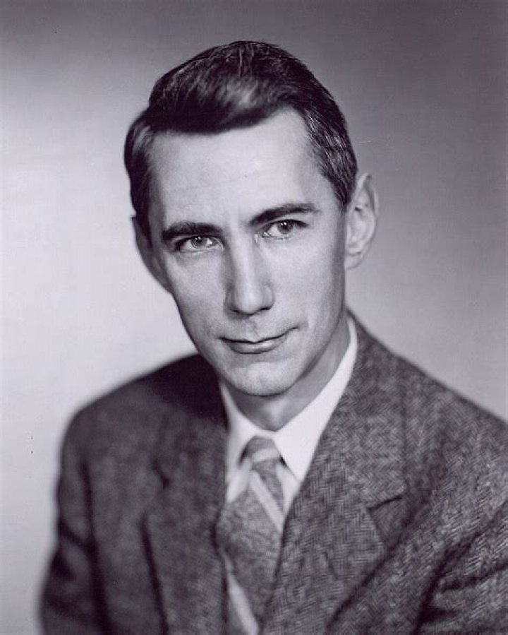 Claude Shannon Biography - Facts, Childhood, Family Life & Achievements