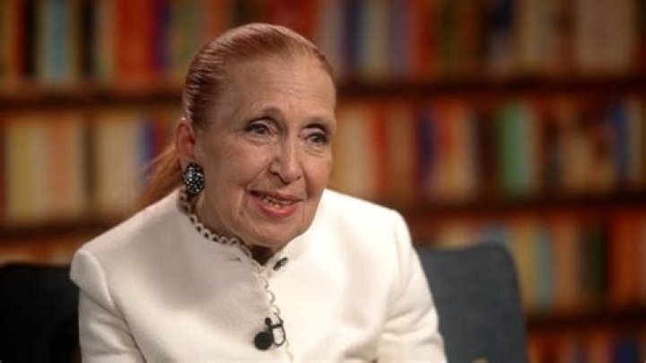 Danielle Steel Biography - Facts, Childhood, Family Life & Achievements