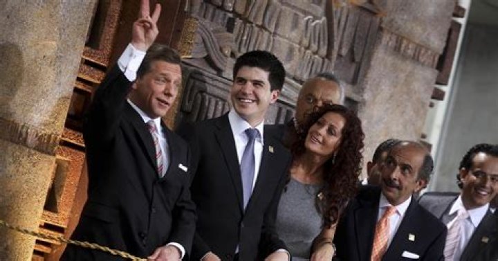 David Miscavige Biography - Facts, Childhood, Family Life & Achievements