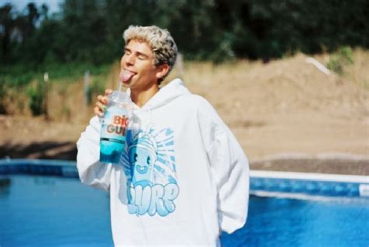 Bio, Facts, Family Life of TikTok Star